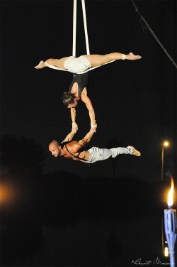 spectacle-trapeze